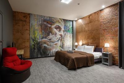 استیشن هتل پرمیر اس10