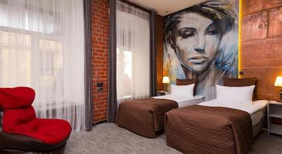 استیشن هتل پرمیر اس10