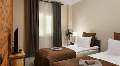 استیشن هتل پرمیر اس10