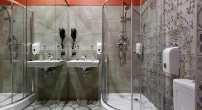 استیشن هتل پرمیر اس10