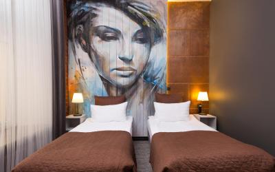 استیشن هتل پرمیر اس10