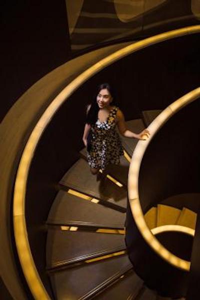 د پلازا اسئوول اوتگراف کالکشن