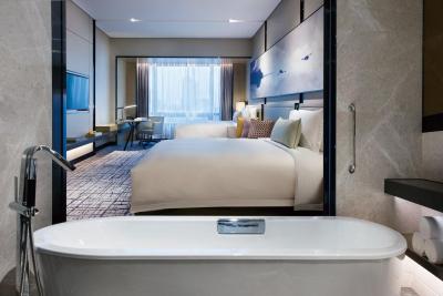 کرون پلازا شانگهای پوجیانگ