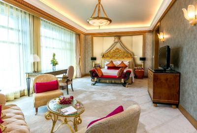 رادیسون بلو پلازا شینگ گوو هتل شانگهای