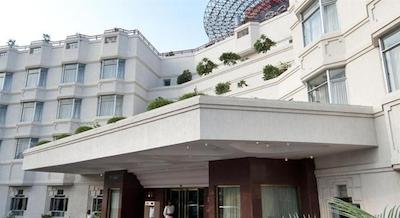 هوارد پلازا د فرن