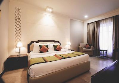 هوارد پلازا د فرن