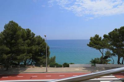 اپارتامنتز لز انجلز ای ی ایی