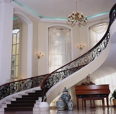 رادیسن پلازا کاملیناز