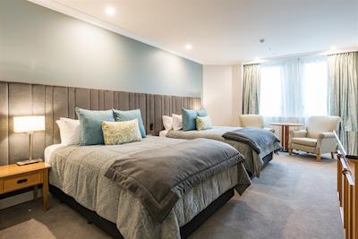 دیستینکشن چریسچورچ هتل