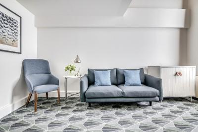 د ساوی هتل اُن لیتل کلینز