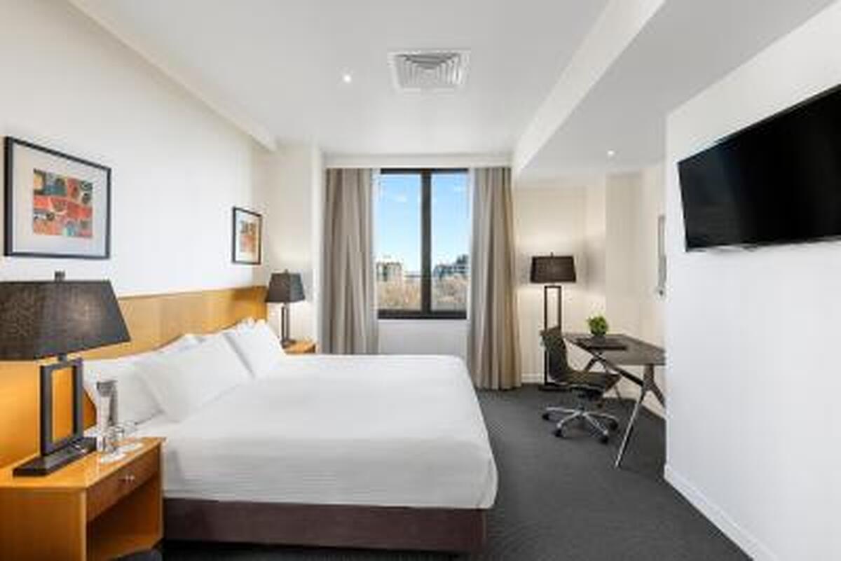 Radisson On Flagstaff Gardens