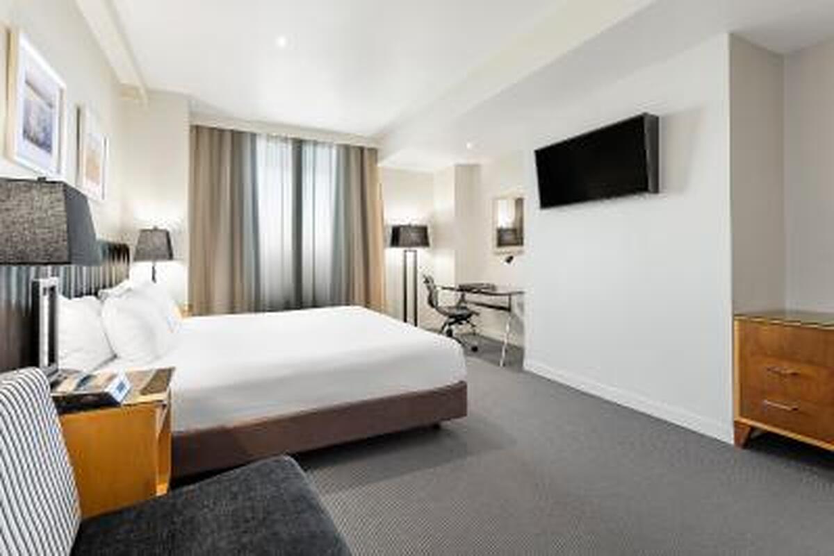 Radisson On Flagstaff Gardens