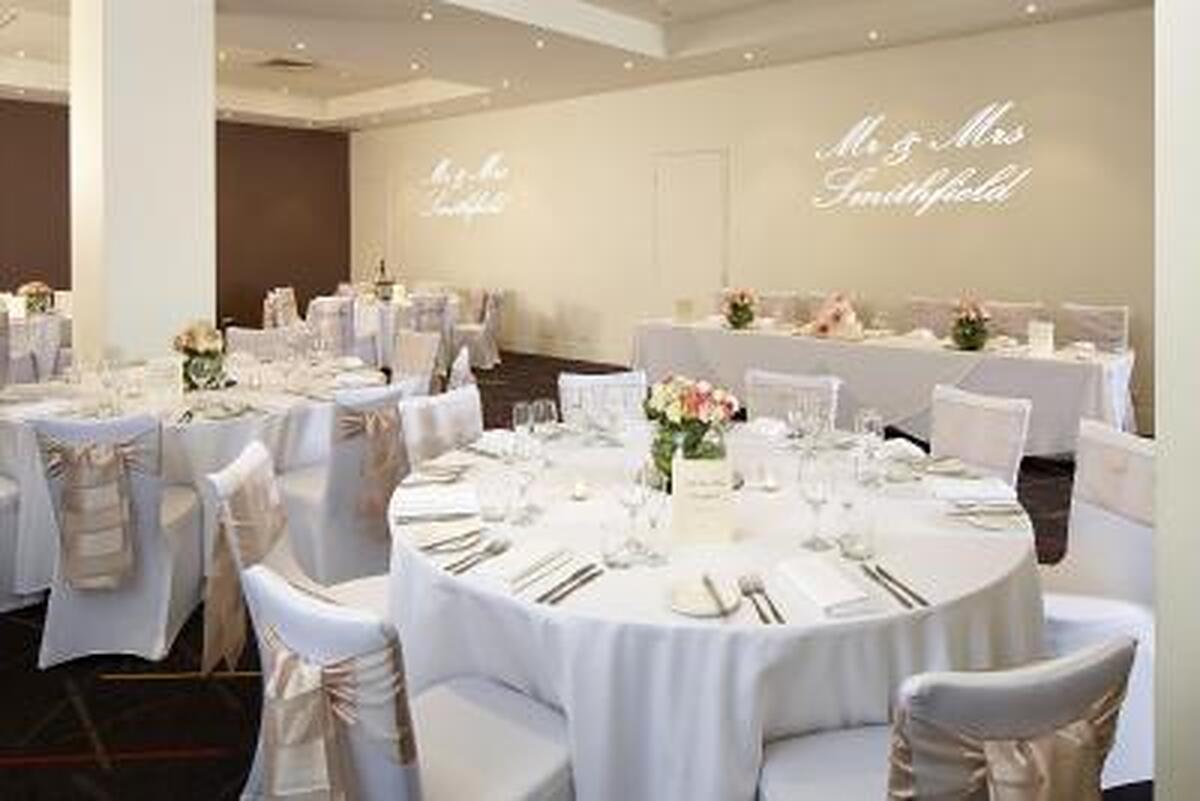Radisson On Flagstaff Gardens