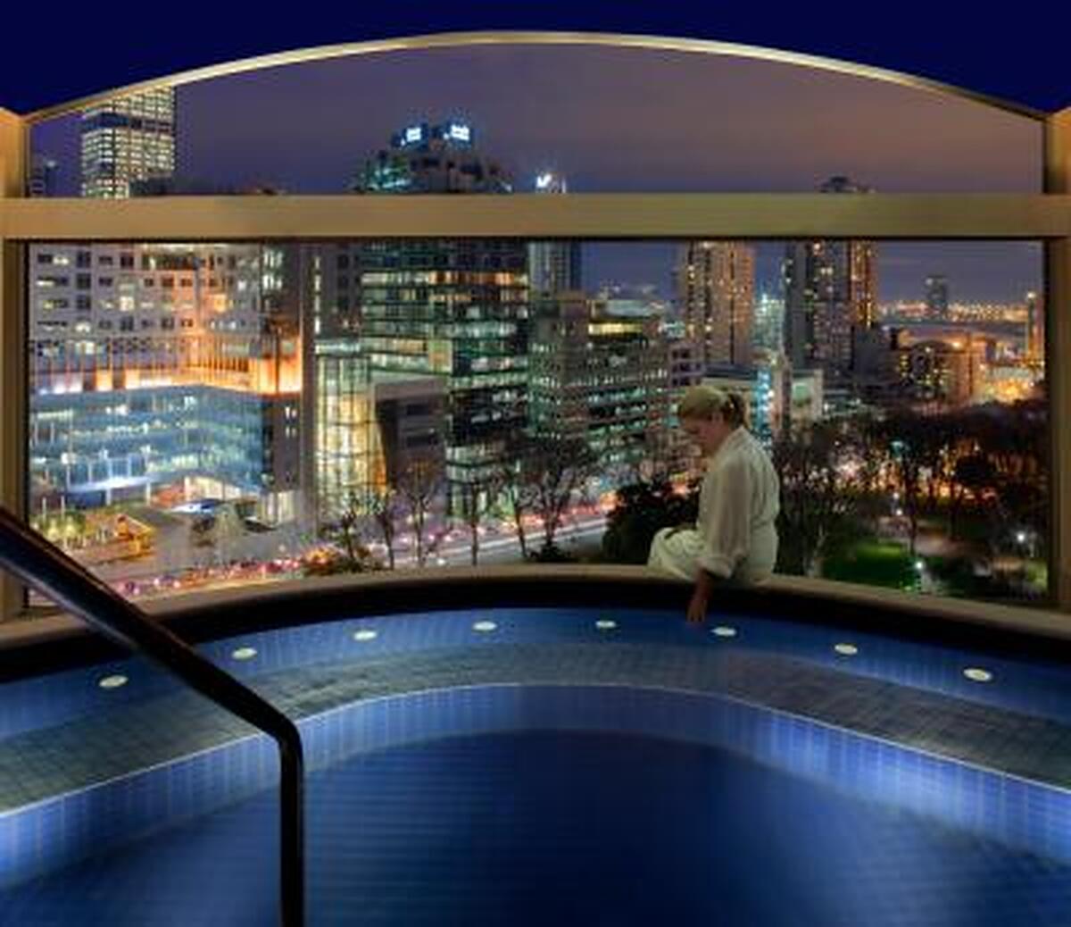 Radisson On Flagstaff Gardens
