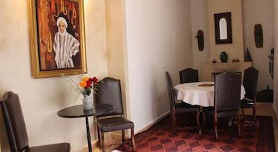 ریاد ساراه سابرینا