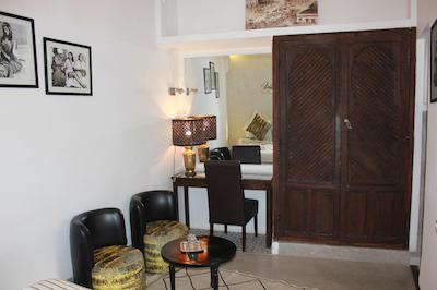 ریاد ساراه سابرینا