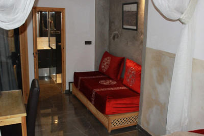 ریاد ساراه سابرینا