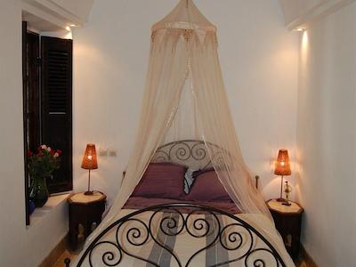 ریاد ساراه سابرینا