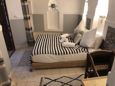 ریاد ساراه سابرینا