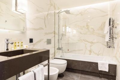 اورستارز موسوم