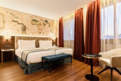 اورستارز موسوم