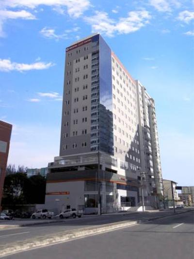 بریستل ایسی هتل-پریا د ایتاپاریکا