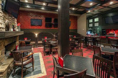 رادیسن هتل اند سویتز فرت مکمور