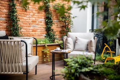 لاز هتل اند اسپا وربین