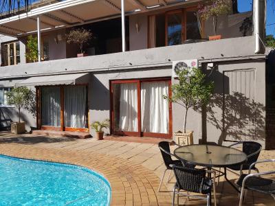 می کاسا سو کاسا بوتیک اکسمدیشن