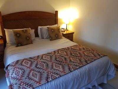 می کاسا سو کاسا بوتیک اکسمدیشن