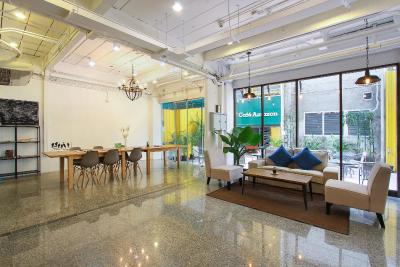 دی واری اکسپرس پولا سیلوم