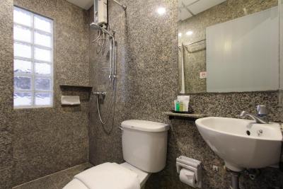 دی واری اکسپرس پولا سیلوم