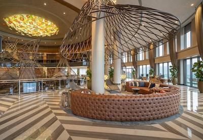 لوجو هتل بدروم