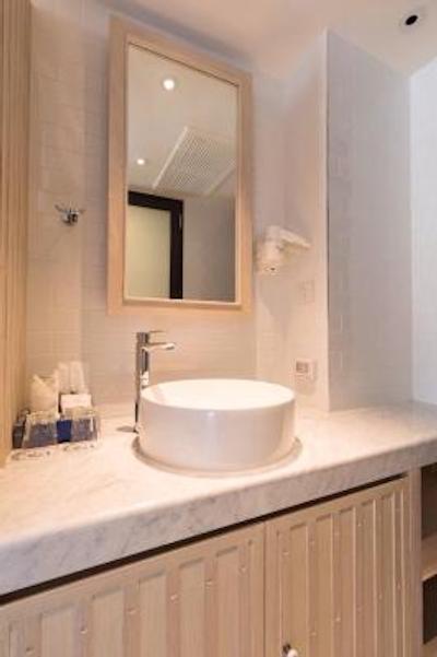 کلاب هتل بانکوک