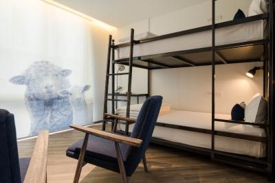 کلاب هتل بانکوک