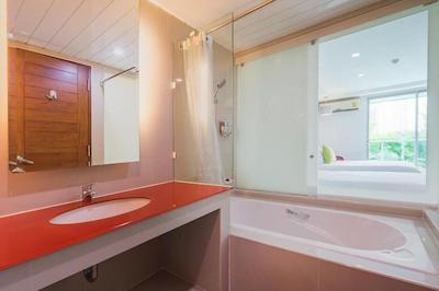 نایس رزیدنس