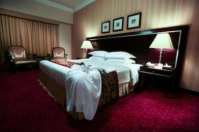 رامادا هتل اند سویتز دامام