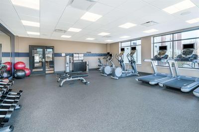 هامپتون این سویتز نوبورگه استوارت آیرپرت