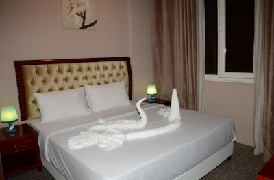 کنتیننتال این هتل آل فاروانییا