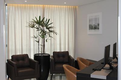 هلید این گویانیا