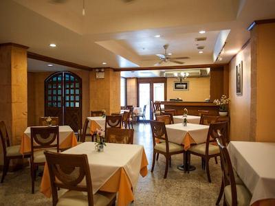 لیدو بیچ هتل