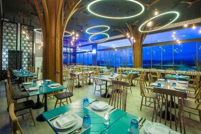 د سیز کاتا ریزورت