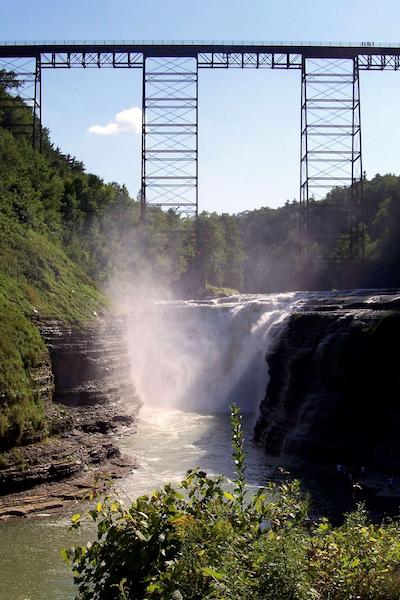 کونتری این اند سویتز بای رادیسن مونت مریس نی