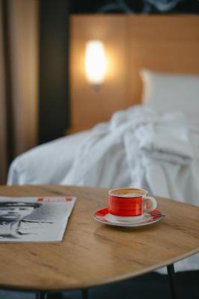 آیبیس مسکو اکتیابرسکوی پل هتل