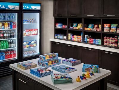 هموود سویتز بای هیلتون نرد ب