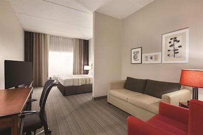 کونتری این اند سویتز بای رادیسن ویلمار من