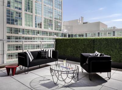 بیشا هتل ترنتو