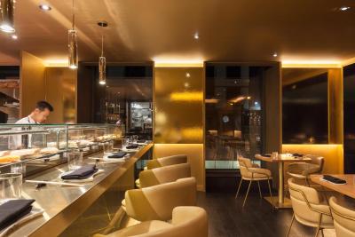 بیشا هتل ترنتو