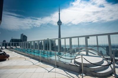 بیشا هتل ترنتو