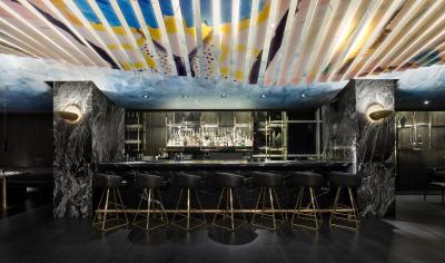 بیشا هتل ترنتو